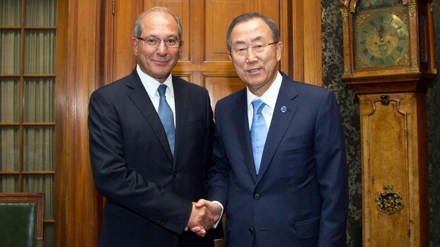 Secretary-General Ban Ki-moon (right) meets with Ahmet Üzümcü, Director-General of the Organisation for the Prohibition of Chemical Weapons (OPCW).