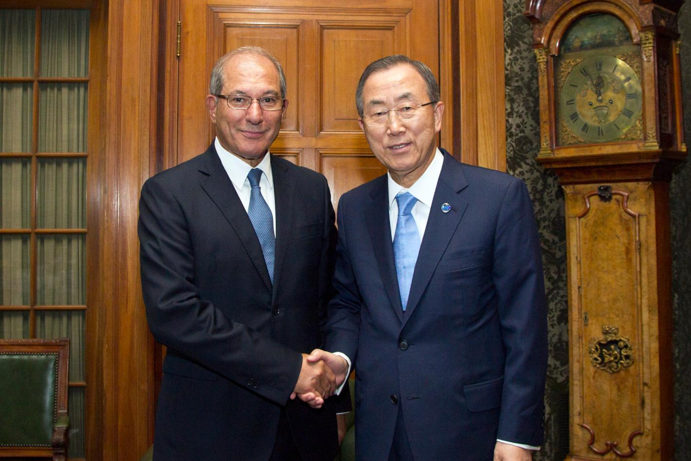 Secretary-General Ban Ki-moon (right) meets with Ahmet Üzümcü, Director-General of the Organisation for the Prohibition of Chemical Weapons (OPCW).